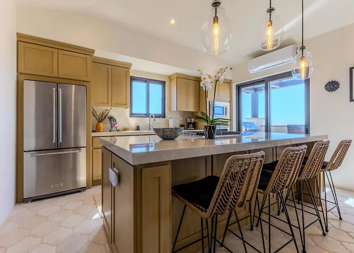 Golf Ocean Views&pure Luxury Await Cabo San Lucas